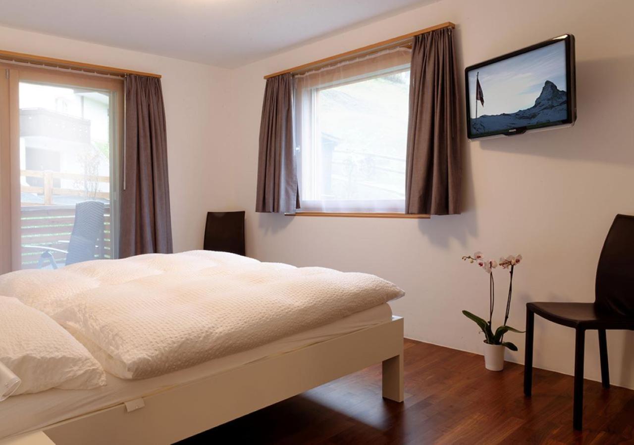 Apartment Superior Parrot Zermatt Extérieur photo